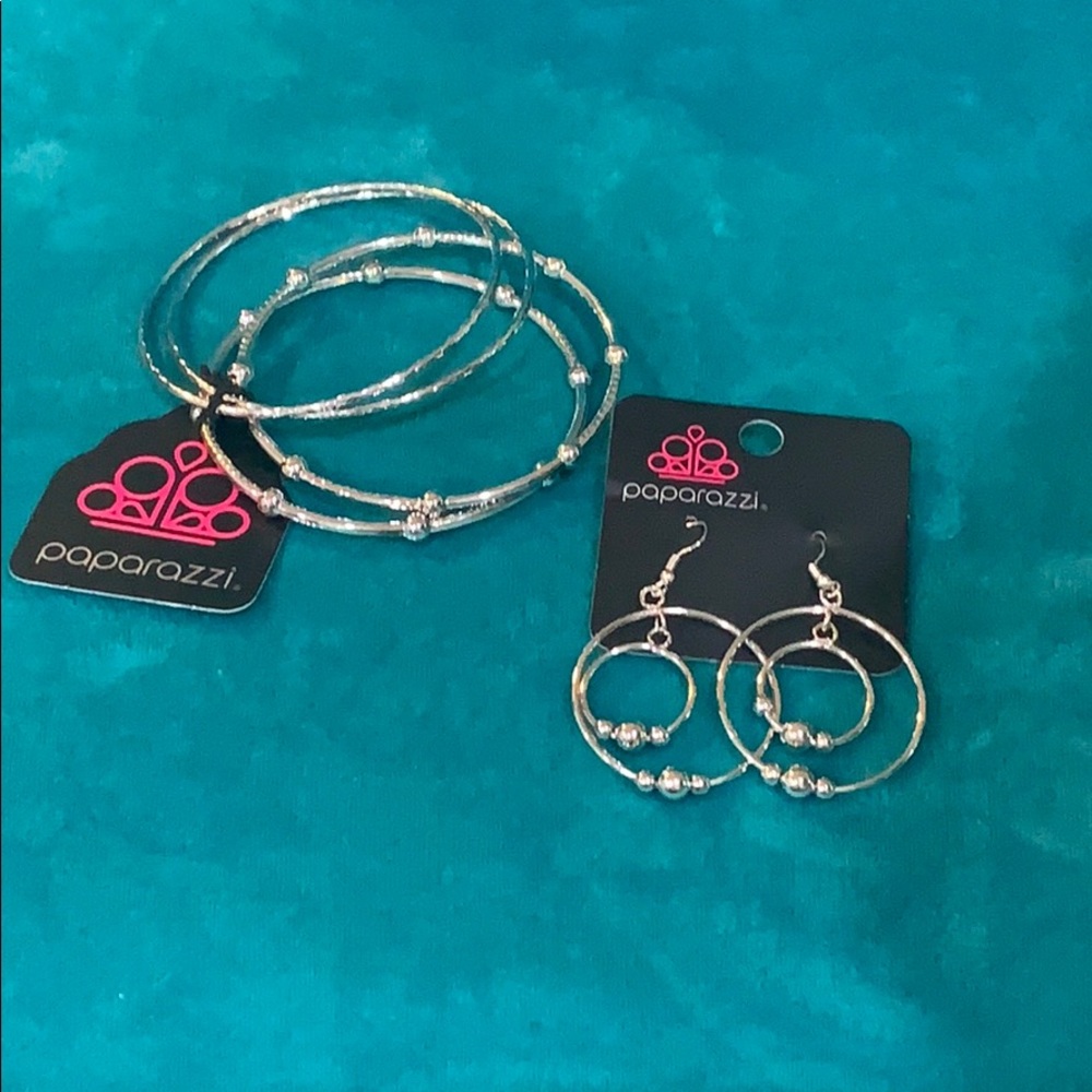 Paparazzi Bracelet & earring set